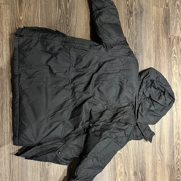 Canada Goose Jacket - Picture 5 of 6